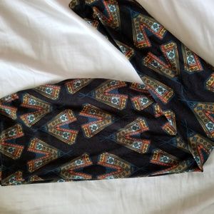 Rare teepee LLR OS leggins